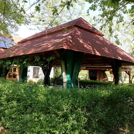 Πανσιόν Molnarkerti Pihenopark *