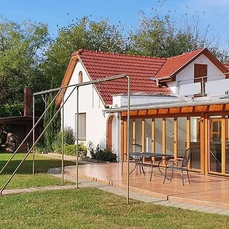 Molnarkerti Pihenopark
